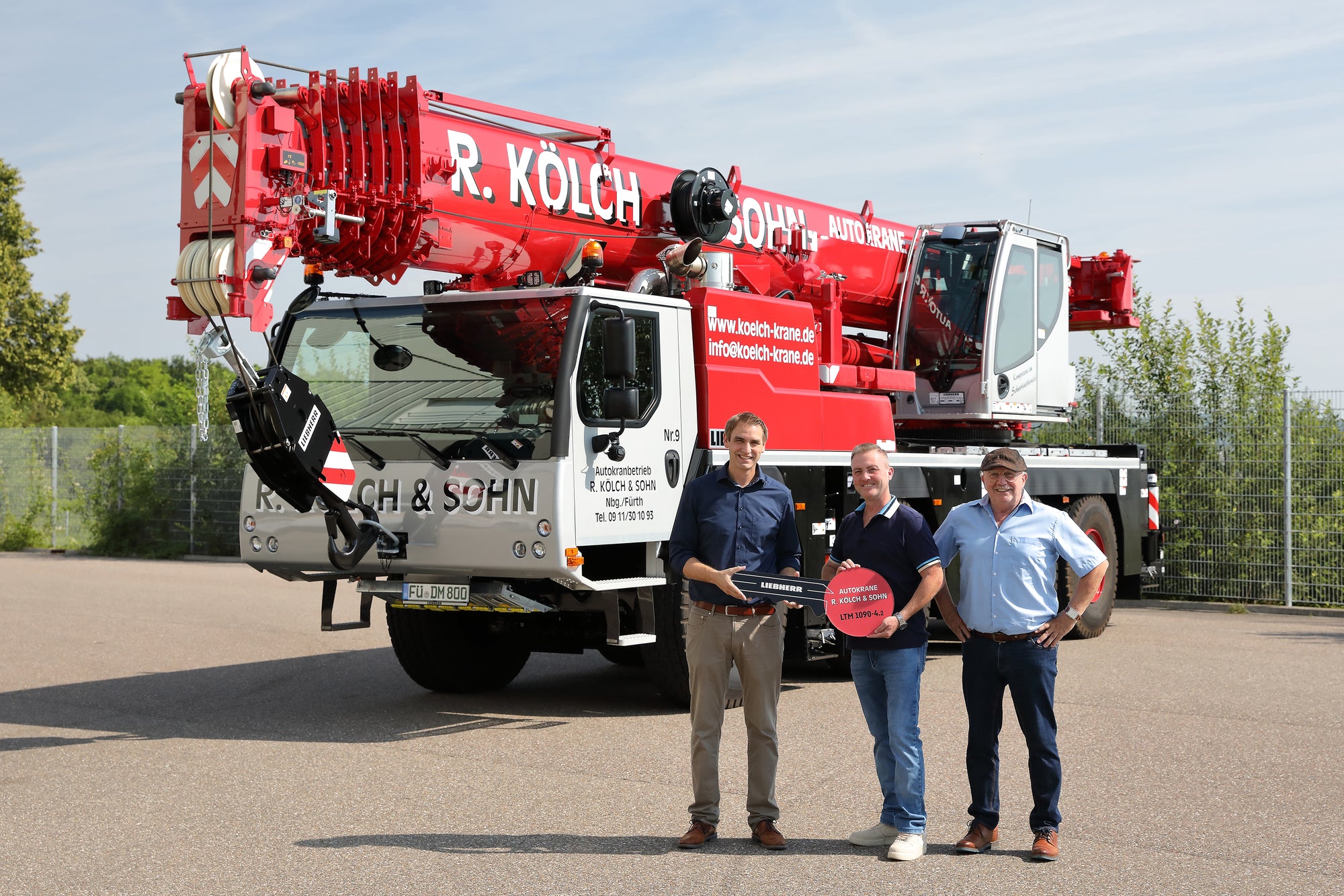 Compact and powerful: R. Kölch & Sohn GmbH takes delivery of LTM 1090-4.2