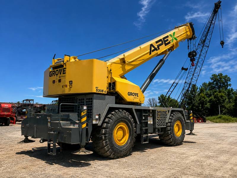 Grove 530E